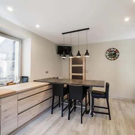 Les D'hotes Chez Alisa Et Daniel فندق مبيت وإفطار سارلا لا كانيدا